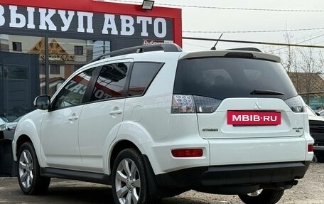 Mitsubishi Outlander III рестайлинг 3, 2011 год, 1 788 800 рублей, 8 фотография