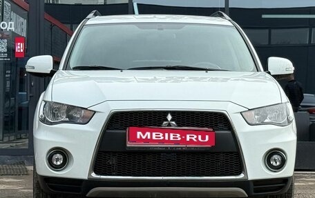 Mitsubishi Outlander III рестайлинг 3, 2011 год, 1 788 800 рублей, 4 фотография