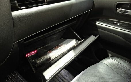 Mitsubishi Outlander III рестайлинг 3, 2015 год, 1 820 000 рублей, 37 фотография