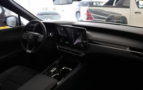 Lexus RX IV рестайлинг, 2025 год, 8 200 000 рублей, 16 фотография