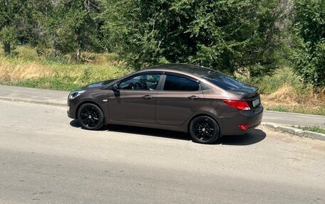 Hyundai Solaris II рестайлинг, 2016 год, 853 000 рублей, 13 фотография