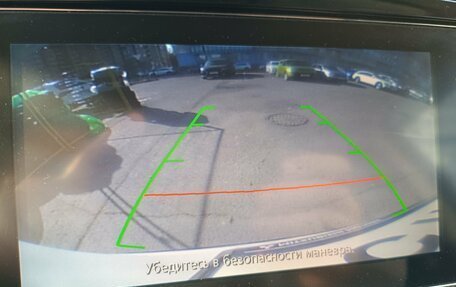 Mitsubishi Outlander III рестайлинг 3, 2019 год, 1 999 000 рублей, 15 фотография