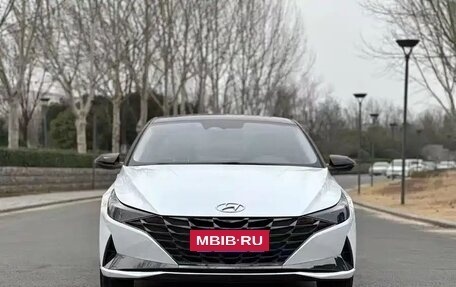 Hyundai Elantra, 2022 год, 1 390 050 рублей, 2 фотография