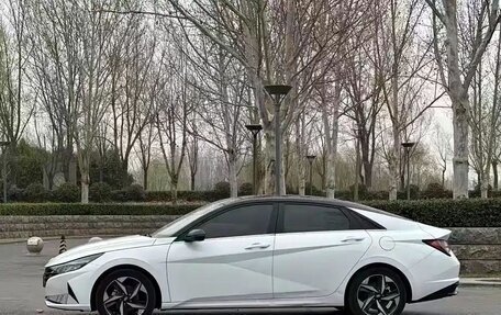 Hyundai Elantra, 2022 год, 1 390 050 рублей, 5 фотография