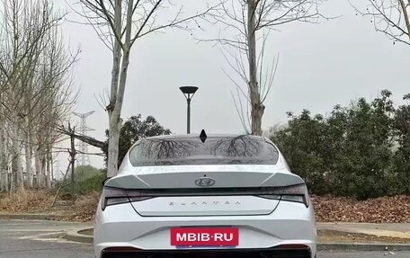 Hyundai Elantra, 2022 год, 1 390 050 рублей, 6 фотография