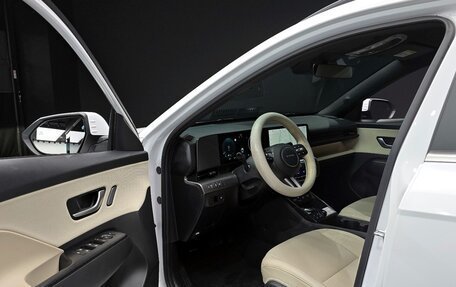 Hyundai Kona, 2023 год, 2 431 000 рублей, 16 фотография