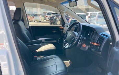 Mitsubishi Delica D:5 I, 2019 год, 1 942 000 рублей, 10 фотография