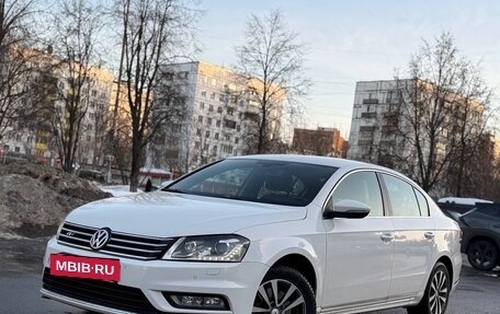 Volkswagen Passat B7, 2013 год, 1 280 000 рублей, 4 фотография