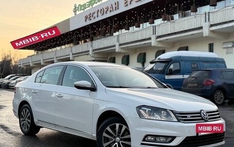Volkswagen Passat B7, 2013 год, 1 280 000 рублей, 2 фотография