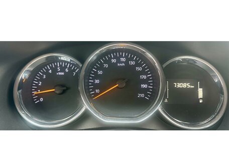 Renault Logan II, 2020 год, 910 000 рублей, 10 фотография