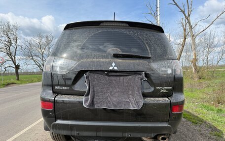 Mitsubishi Outlander III рестайлинг 3, 2008 год, 1 000 000 рублей, 11 фотография