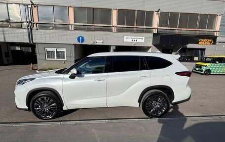 Toyota Highlander, 2026 год, 5 390 000 рублей, 2 фотография