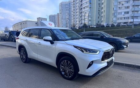 Toyota Highlander, 2026 год, 5 390 000 рублей, 3 фотография