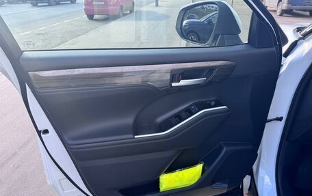 Toyota Highlander, 2026 год, 5 390 000 рублей, 14 фотография