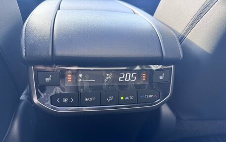 Toyota Highlander, 2026 год, 5 390 000 рублей, 16 фотография