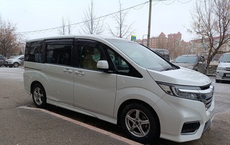 Honda Stepwgn IV, 2021 год, 2 590 000 рублей, 6 фотография