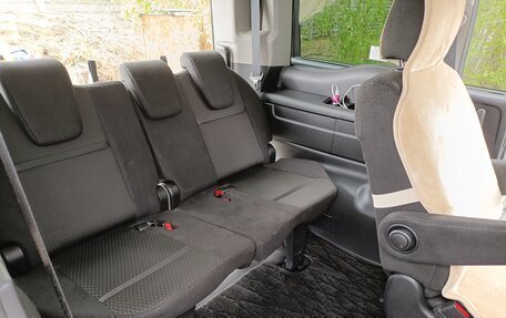 Honda Stepwgn IV, 2021 год, 2 590 000 рублей, 16 фотография