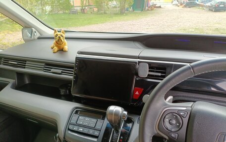 Honda Stepwgn IV, 2021 год, 2 590 000 рублей, 29 фотография