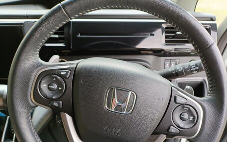 Honda Stepwgn IV, 2021 год, 2 590 000 рублей, 30 фотография