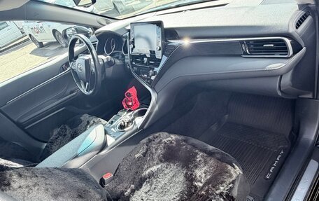 Toyota Camry, 2021 год, 3 750 000 рублей, 7 фотография