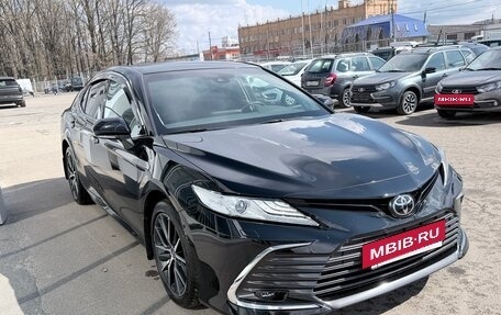 Toyota Camry, 2021 год, 3 750 000 рублей, 3 фотография