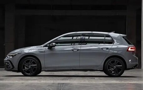 Volkswagen Golf VIII, 2023 год, 2 099 000 рублей, 4 фотография