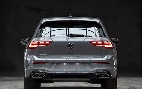 Volkswagen Golf VIII, 2023 год, 2 099 000 рублей, 6 фотография