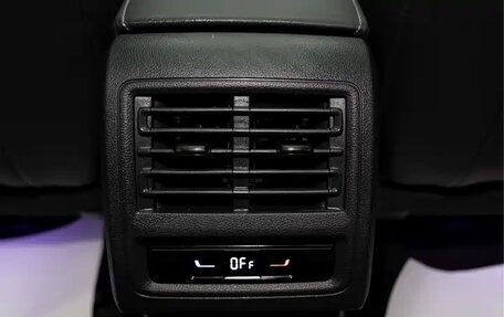 Volkswagen Golf VIII, 2023 год, 2 099 000 рублей, 17 фотография