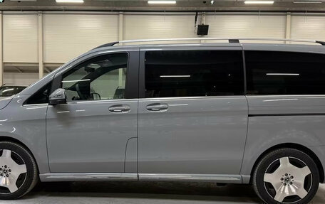 Mercedes-Benz V-Класс, 2026 год, 15 100 000 рублей, 5 фотография