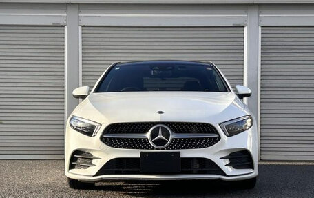 Mercedes-Benz A-Класс, 2022 год, 1 720 000 рублей, 2 фотография