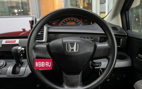 Honda Freed I, 2010 год, 898 000 рублей, 17 фотография