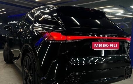 Lexus RX IV рестайлинг, 2024 год, 13 100 001 рублей, 4 фотография