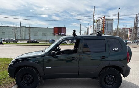 Chevrolet Niva I рестайлинг, 2004 год, 450 000 рублей, 4 фотография