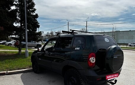 Chevrolet Niva I рестайлинг, 2004 год, 450 000 рублей, 5 фотография