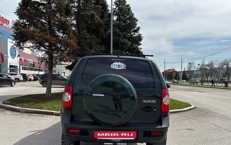 Chevrolet Niva I рестайлинг, 2004 год, 450 000 рублей, 7 фотография