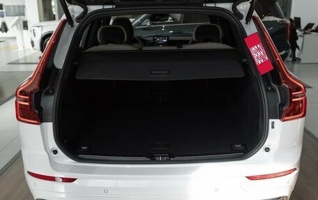 Volvo XC60 II, 2025 год, 7 050 000 рублей, 6 фотография