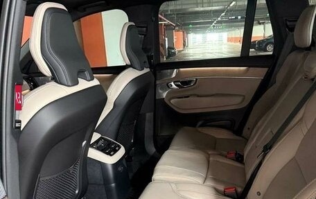 Volvo XC90 II рестайлинг, 2025 год, 13 000 000 рублей, 7 фотография