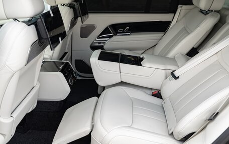 Land Rover Range Rover IV рестайлинг, 2026 год, 24 690 000 рублей, 38 фотография