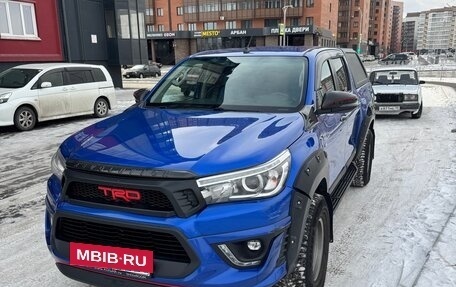 Toyota Hilux VIII, 2017 год, 4 900 000 рублей, 8 фотография