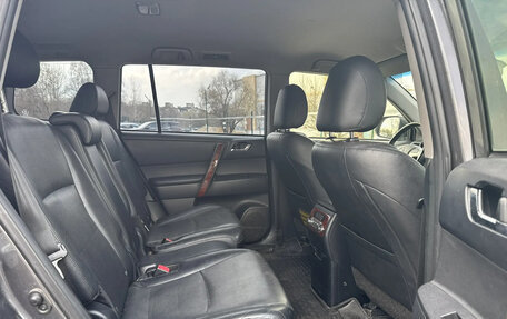 Toyota Highlander III, 2013 год, 2 150 000 рублей, 21 фотография