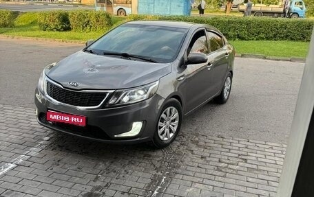 KIA Rio III рестайлинг, 2012 год, 550 000 рублей, 1 фотография