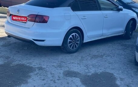 Volkswagen Jetta VI, 2014 год, 199 000 рублей, 1 фотография