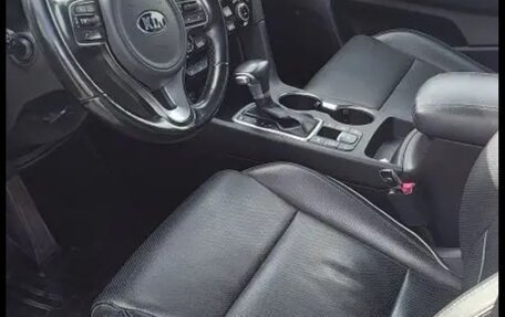 KIA Sportage IV рестайлинг, 2017 год, 2 550 000 рублей, 8 фотография