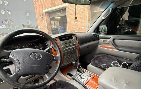 Toyota Land Cruiser 100 рестайлинг 2, 2003 год, 1 570 000 рублей, 9 фотография