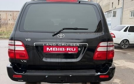 Toyota Land Cruiser 100 рестайлинг 2, 2003 год, 1 570 000 рублей, 4 фотография