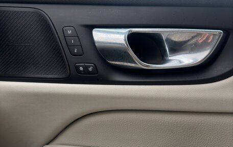 Volvo S60 III, 2019 год, 3 500 000 рублей, 19 фотография