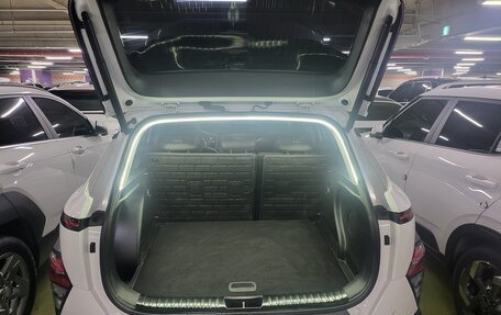 Hyundai Kona, 2023 год, 2 487 000 рублей, 8 фотография