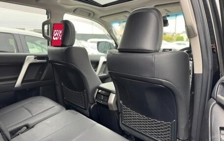 Toyota Land Cruiser Prado 150 рестайлинг 2, 2023 год, 6 300 000 рублей, 16 фотография