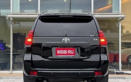 Toyota Land Cruiser Prado 150 рестайлинг 2, 2023 год, 6 300 000 рублей, 7 фотография