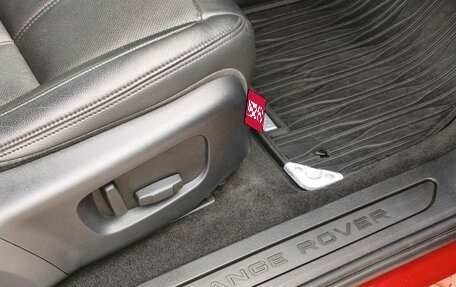Land Rover Range Rover Evoque II, 2019 год, 3 890 000 рублей, 10 фотография